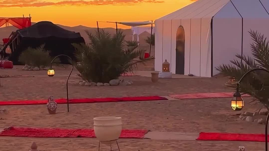 ⁣Merzouga sunset 🌇  😍 🇲🇦 🌟