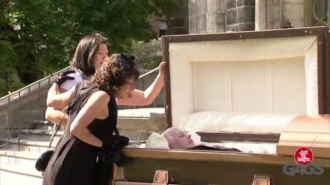 ⁣Man Comes Back to Life at his Funeral Prank